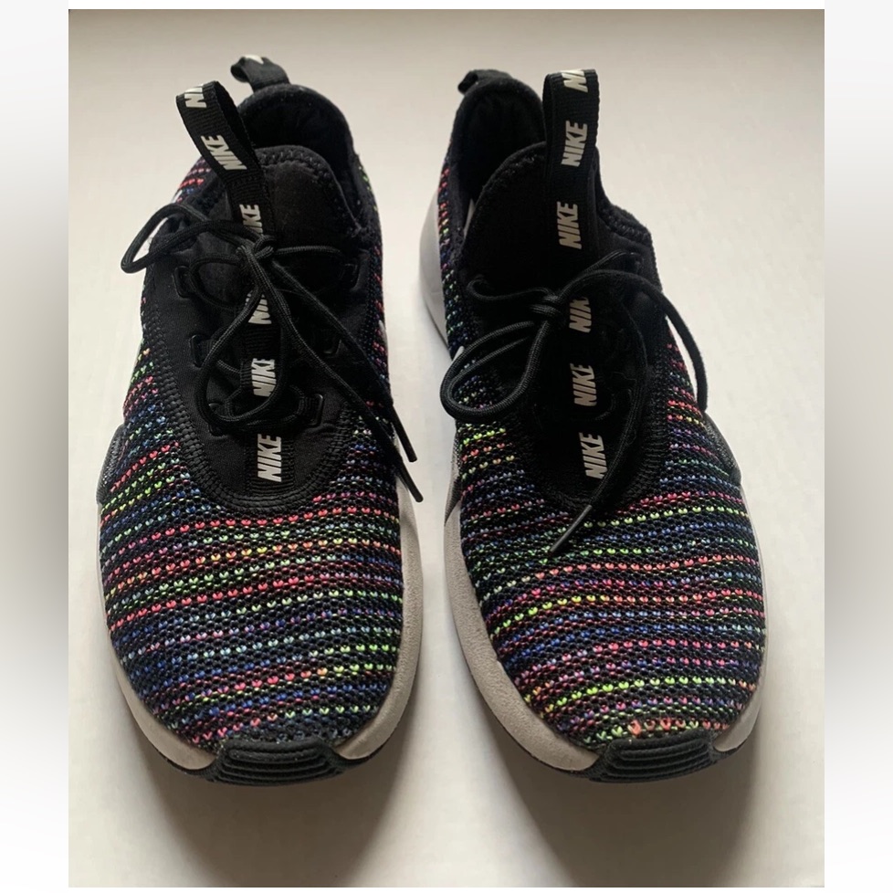 Nike Sz 6y Girl's Multicolor Running Shoes